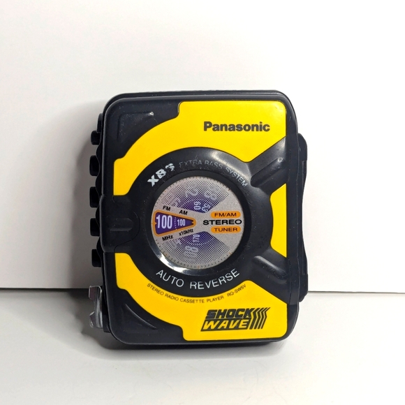 ❌ SOLD ❌ Panasonic Shockwave Stereo Cassette Player - Rugged Design with AM FM - Picture 1 of 7